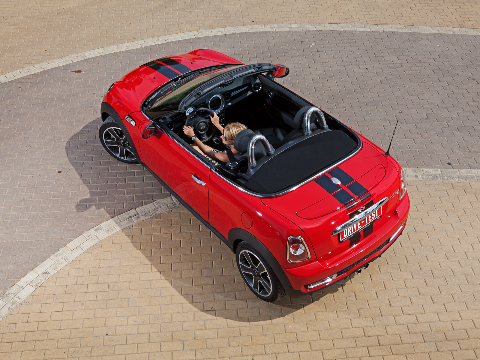 От души трясёмся в двухдверке Mini Cooper S Roadster — ДРАЙВ