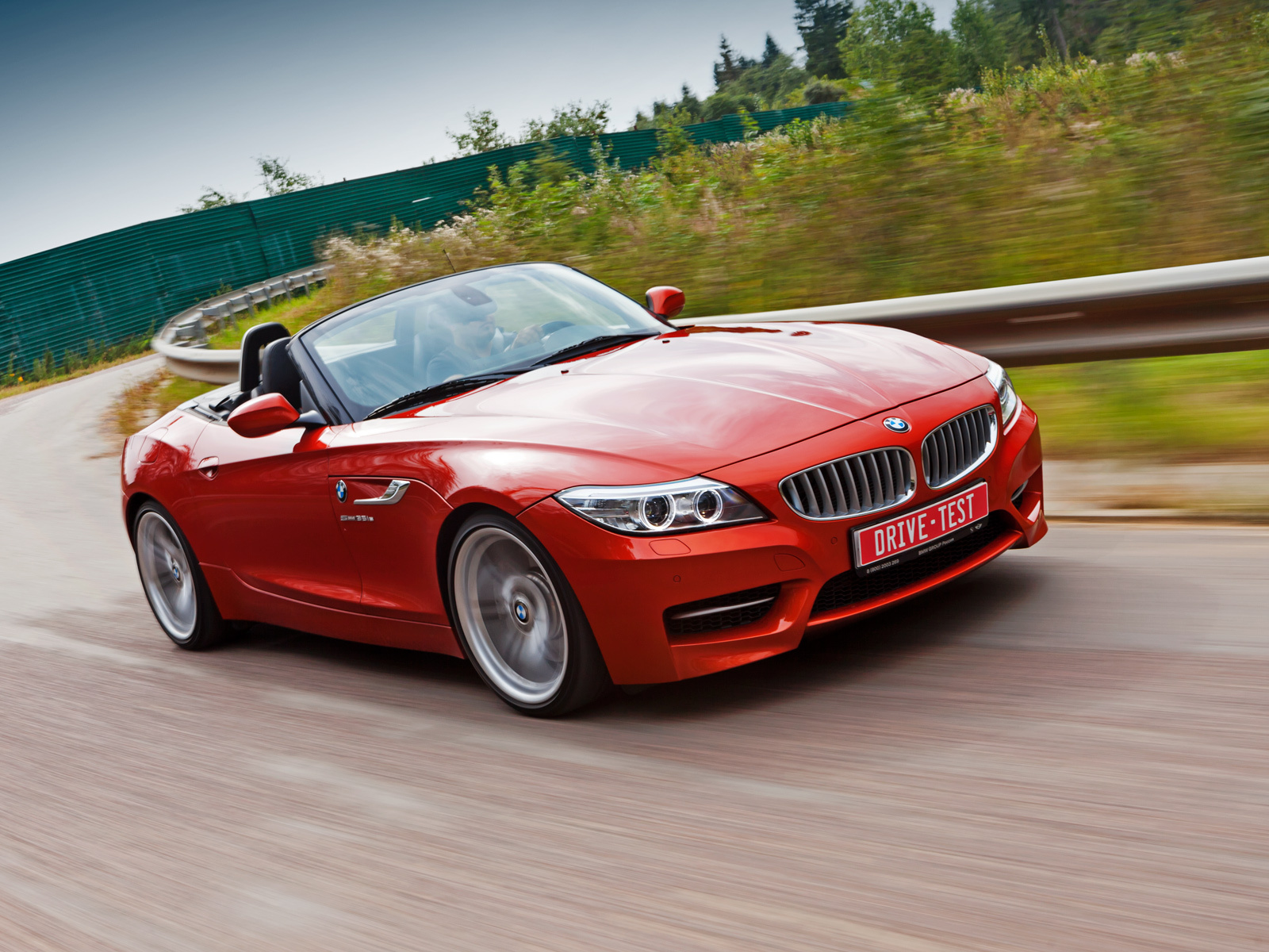 Закрываем сезон родстерами BMW Z4 и Mercedes SLK — ДРАЙВ