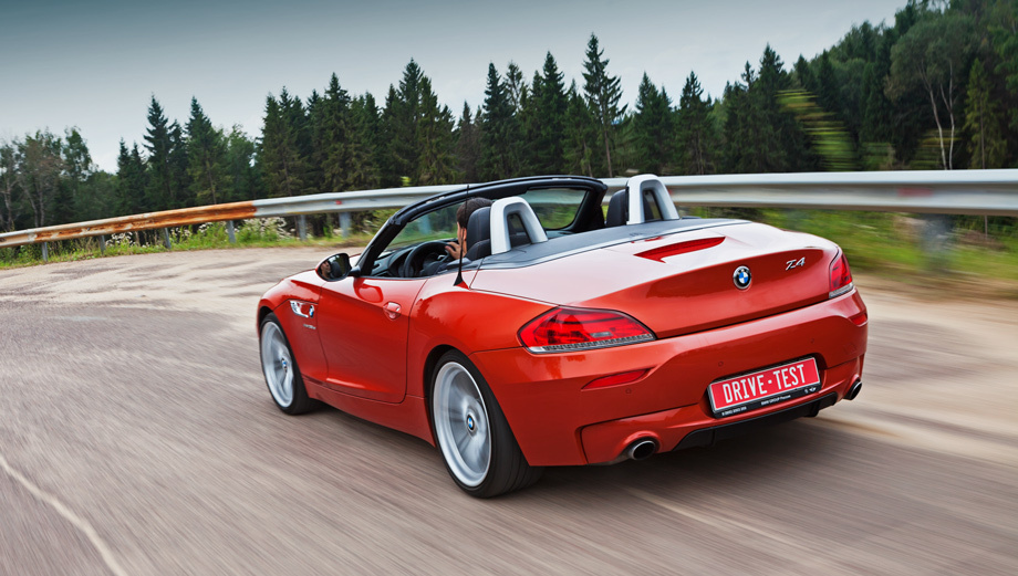 X 4 z 4. BMW z4 Mercedes кабриолет. BMW z4 универсал. BMW z4 Roadster хэтчбек. Мерседес z4.