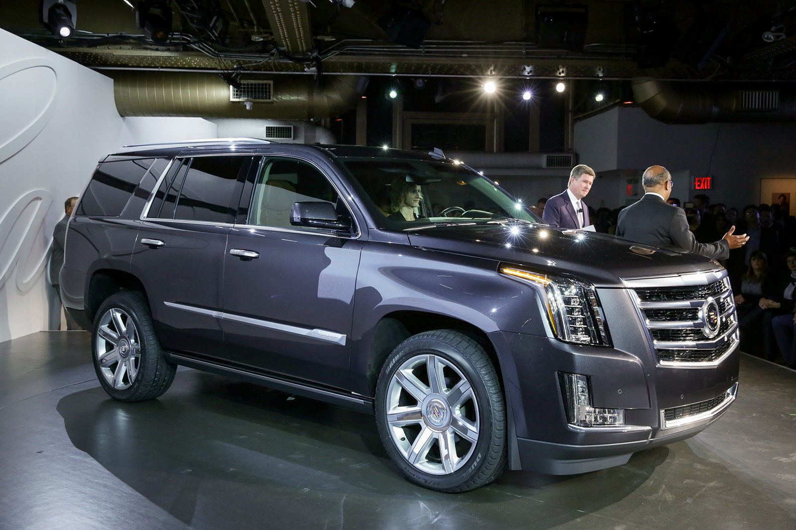 Новый Cadillac Escalade развеял все мысли о предшественнике — ДРАЙВ