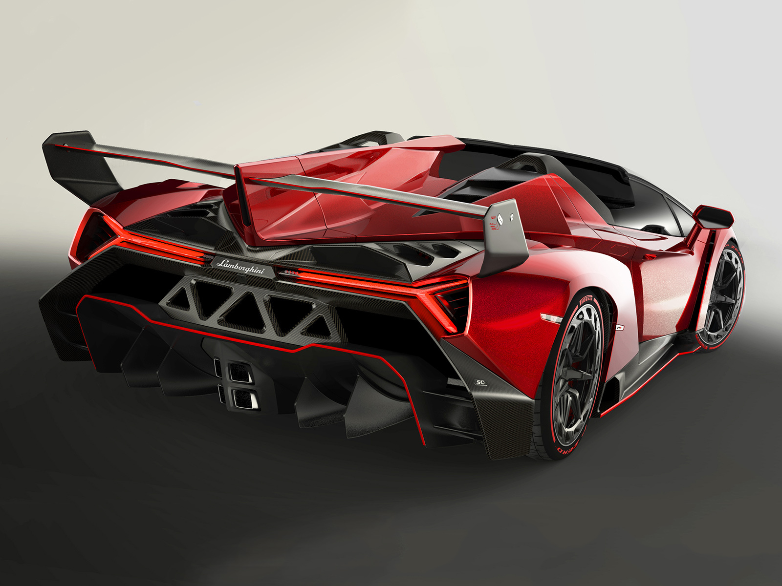 Итальянцы превратили Lamborghini Veneno в родстер — ДРАЙВ