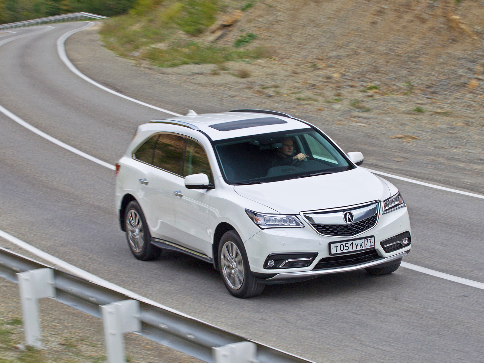 Участвуем в настройке «белого» кроссовера Acura MDX — ДРАЙВ