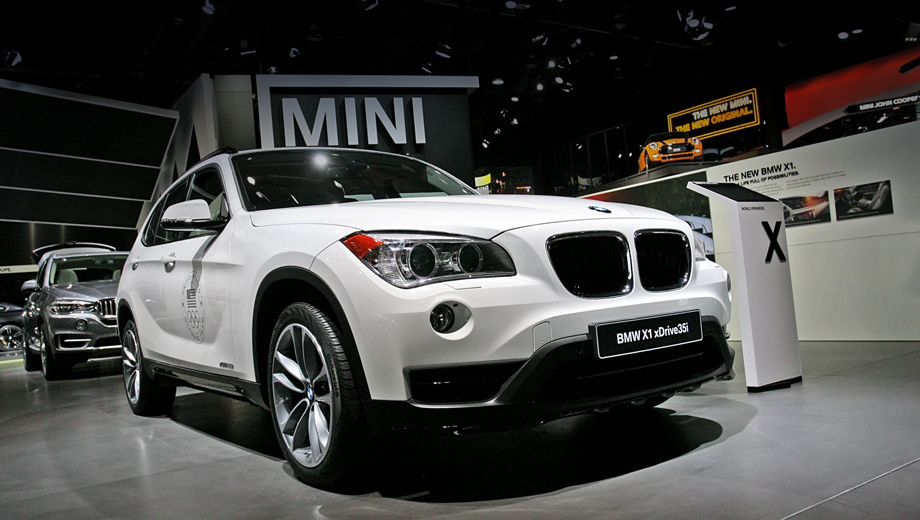 Bmw x1. Дебют слегка подкорректированного кроссовера BMW X1 состоится в январе на мотор-шоу в Детройте.