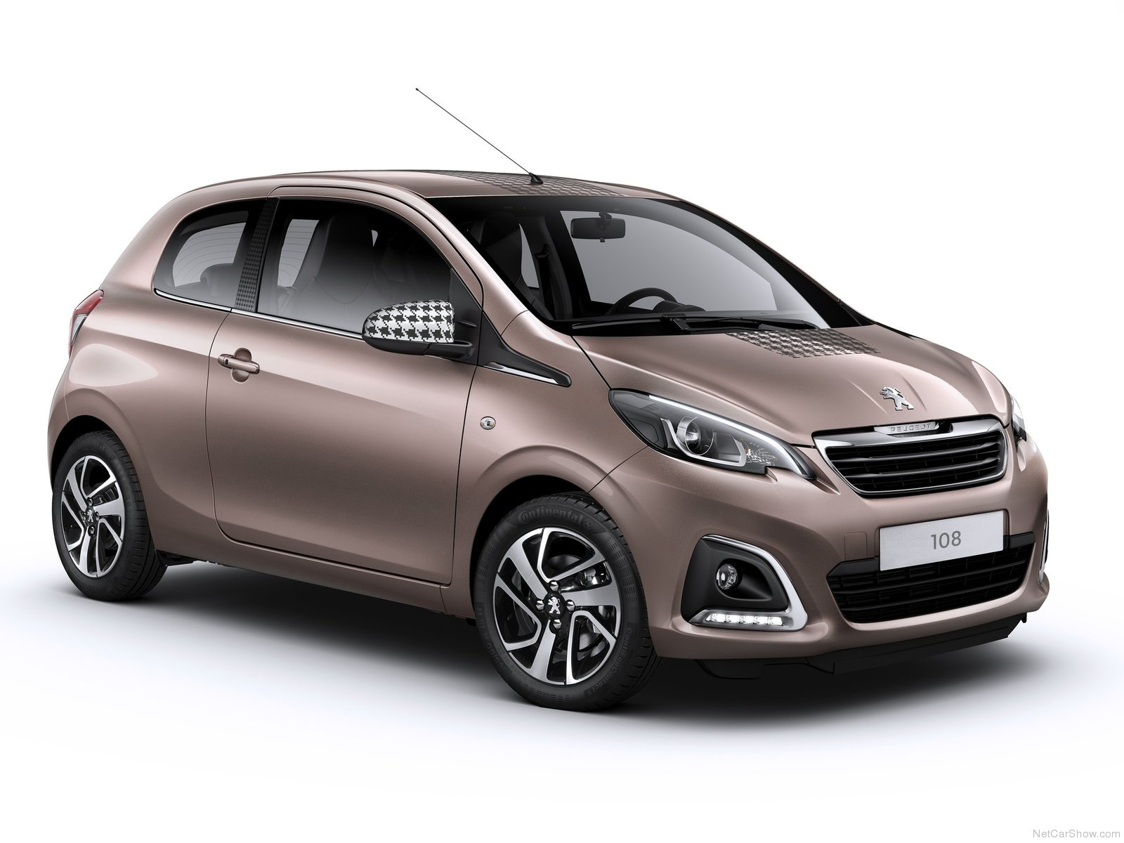 Новый Peugeot 108 появился первым из тройни — ДРАЙВ