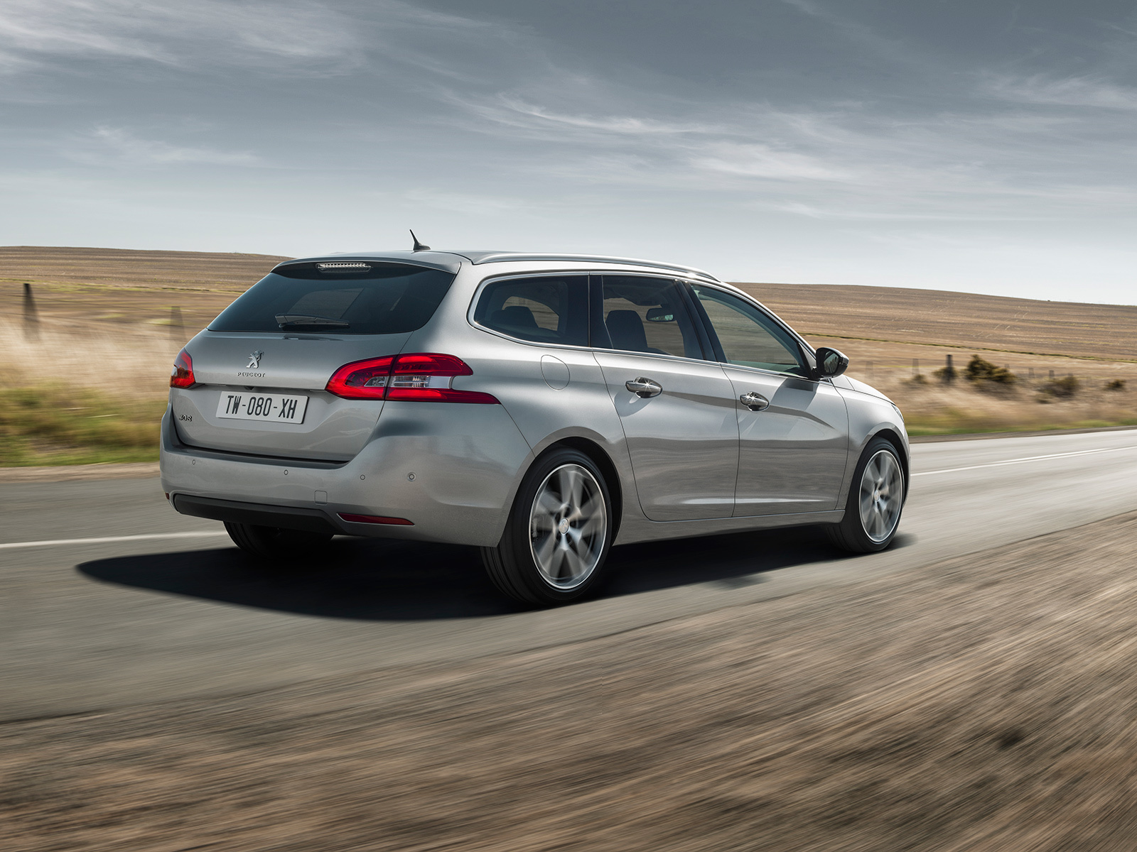 Универсал Peugeot 308 SW поедет на трёх цилиндрах — ДРАЙВ