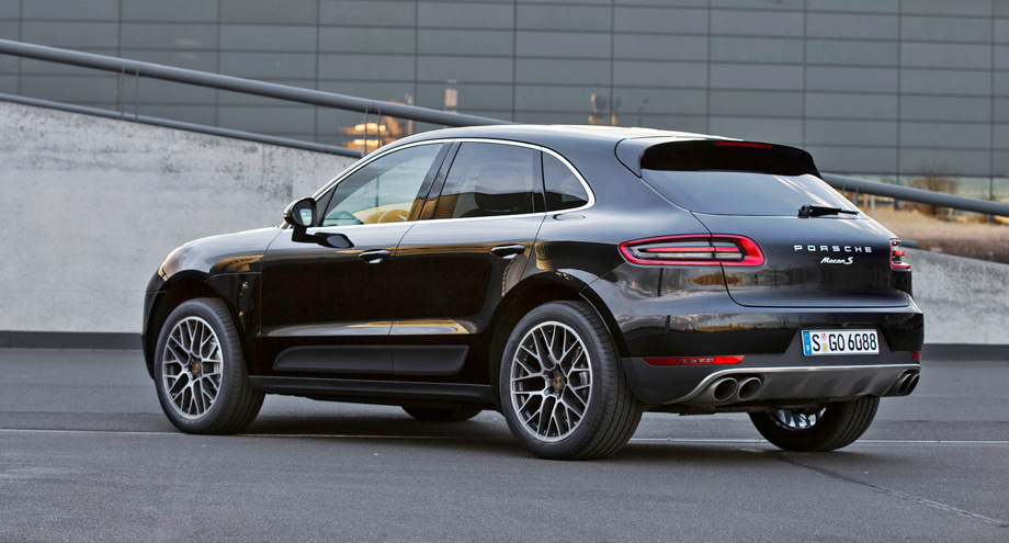      Porsche Macan  