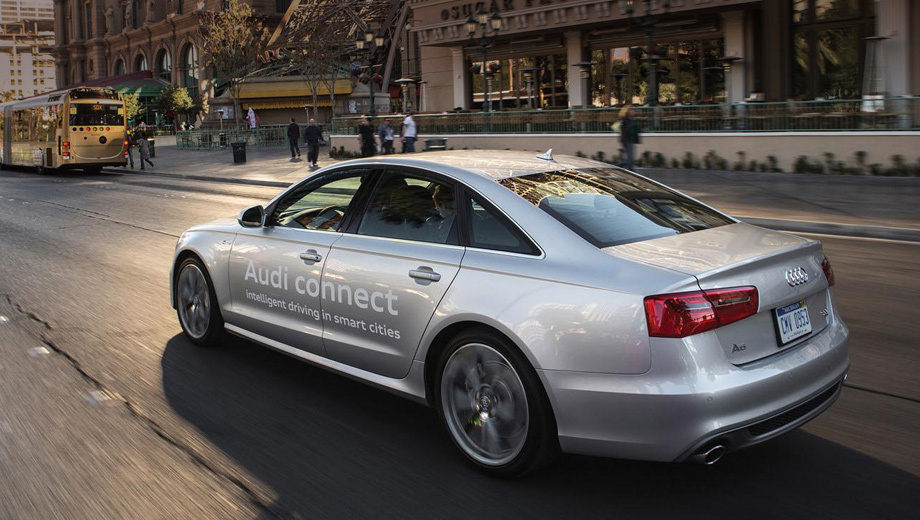 Audi a6. Сейчас автомобили Audi A6 с такой системой проходят дорожное тестирование в Америке (Лас-Вегас, 50 светофоров), в Италии (Верона, 60 автоматически регулируемых перекрёстков) и в Германии (Берлин, 1000 светофоров и 25 машин).