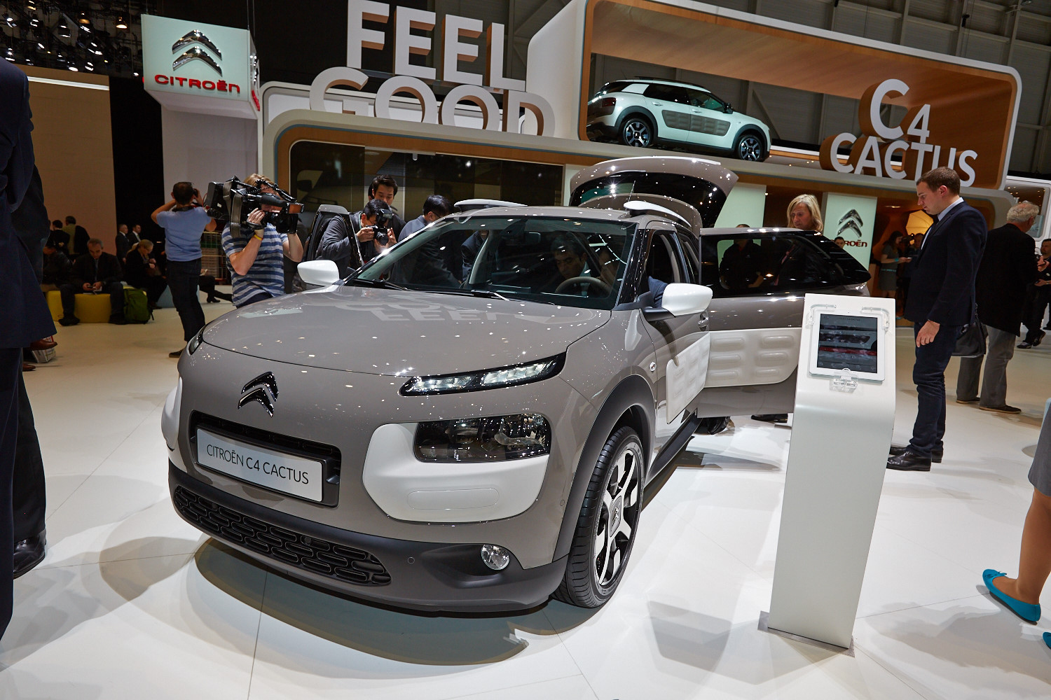 Кроссовер Citroen C4 Cactus сделал дизайн доступным — ДРАЙВ