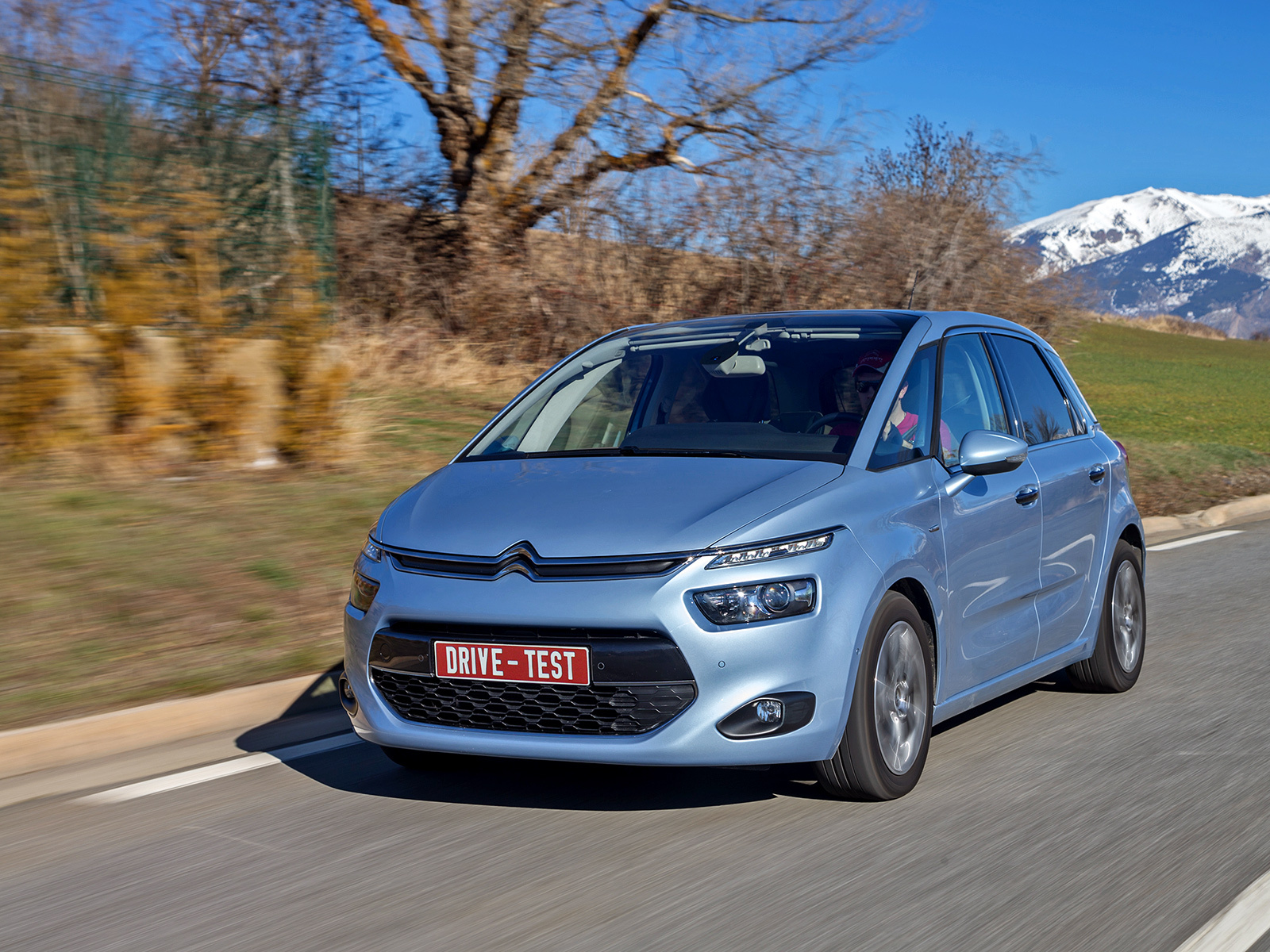 Выводим на орбиту семейный космолёт Citroen C4 Picasso — ДРАЙВ