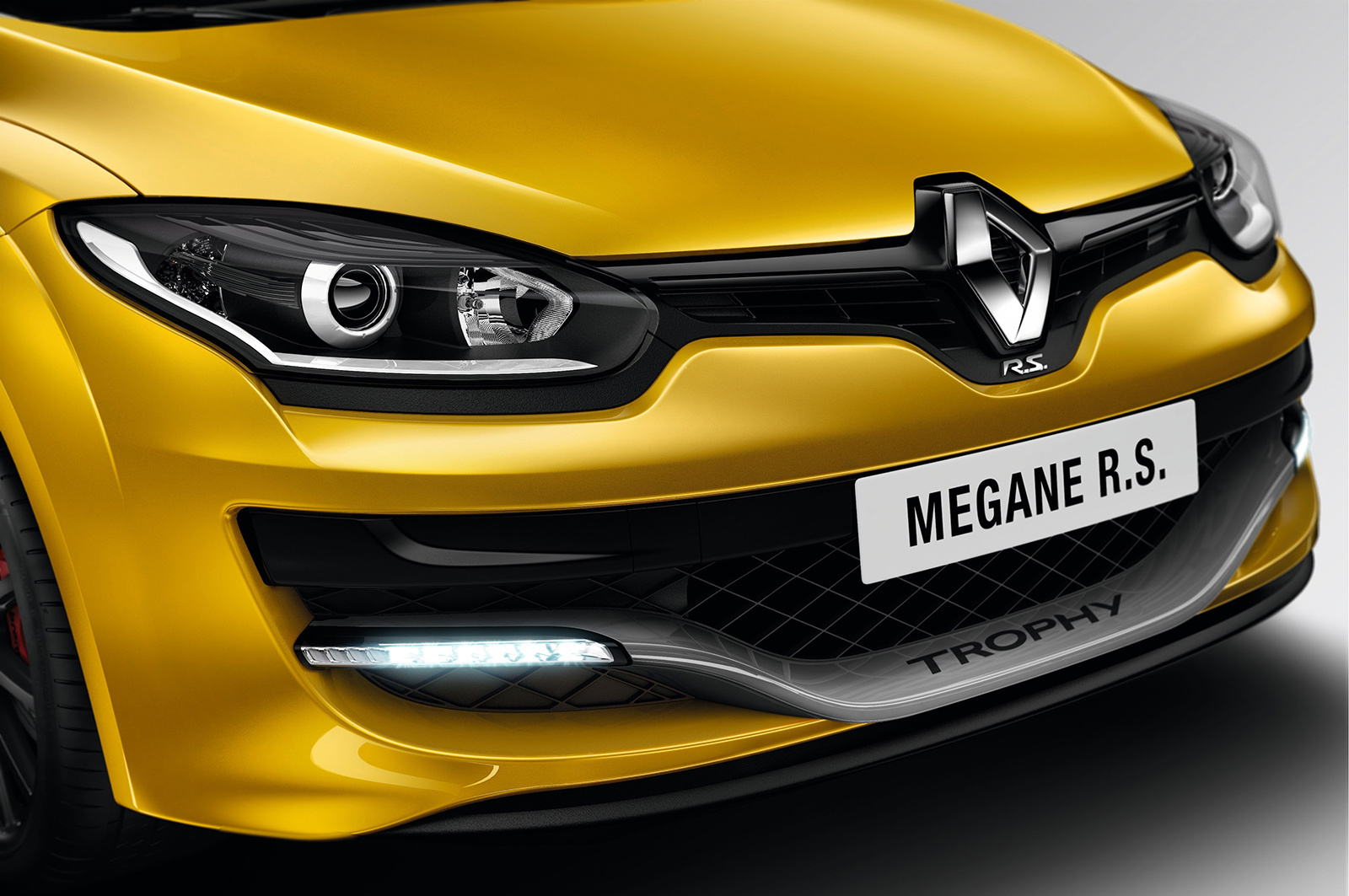 Зажигалка» Renault Megane RS Trophy немного прибавила в мощности — ДРАЙВ