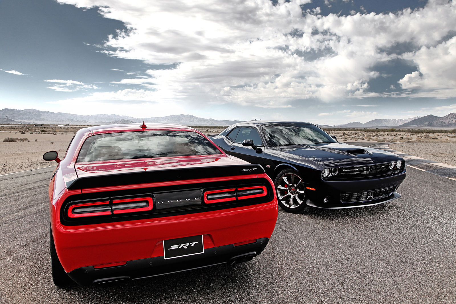 Купе Dodge Challenger SRT Hellcat установило рекорд Крайслера — ДРАЙВ