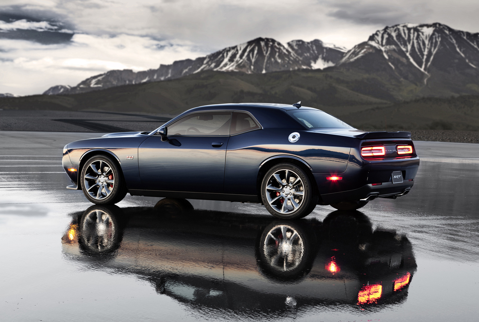 Купе Dodge Challenger SRT Hellcat установило рекорд Крайслера — ДРАЙВ