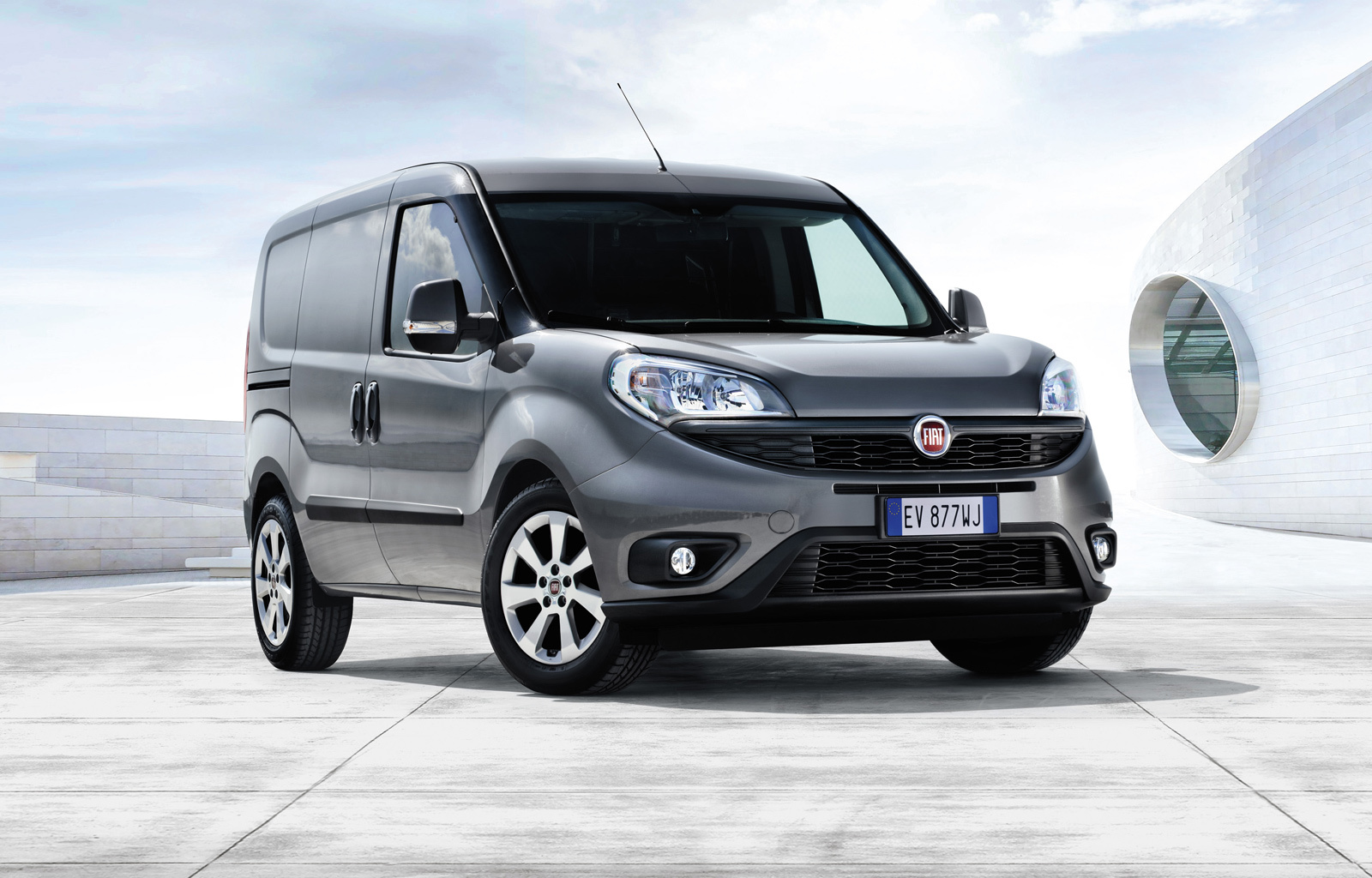 Компактвэн Fiat Doblo существенно обновился снаружи и внутри — ДРАЙВ