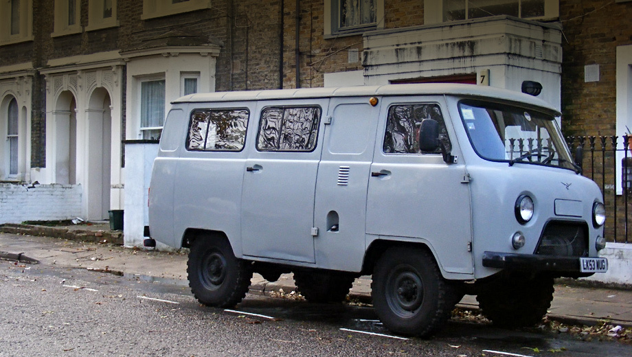 Uaz 452. Последнее обновление модель, выпускающаяся с 1965-го, пережила три года назад.