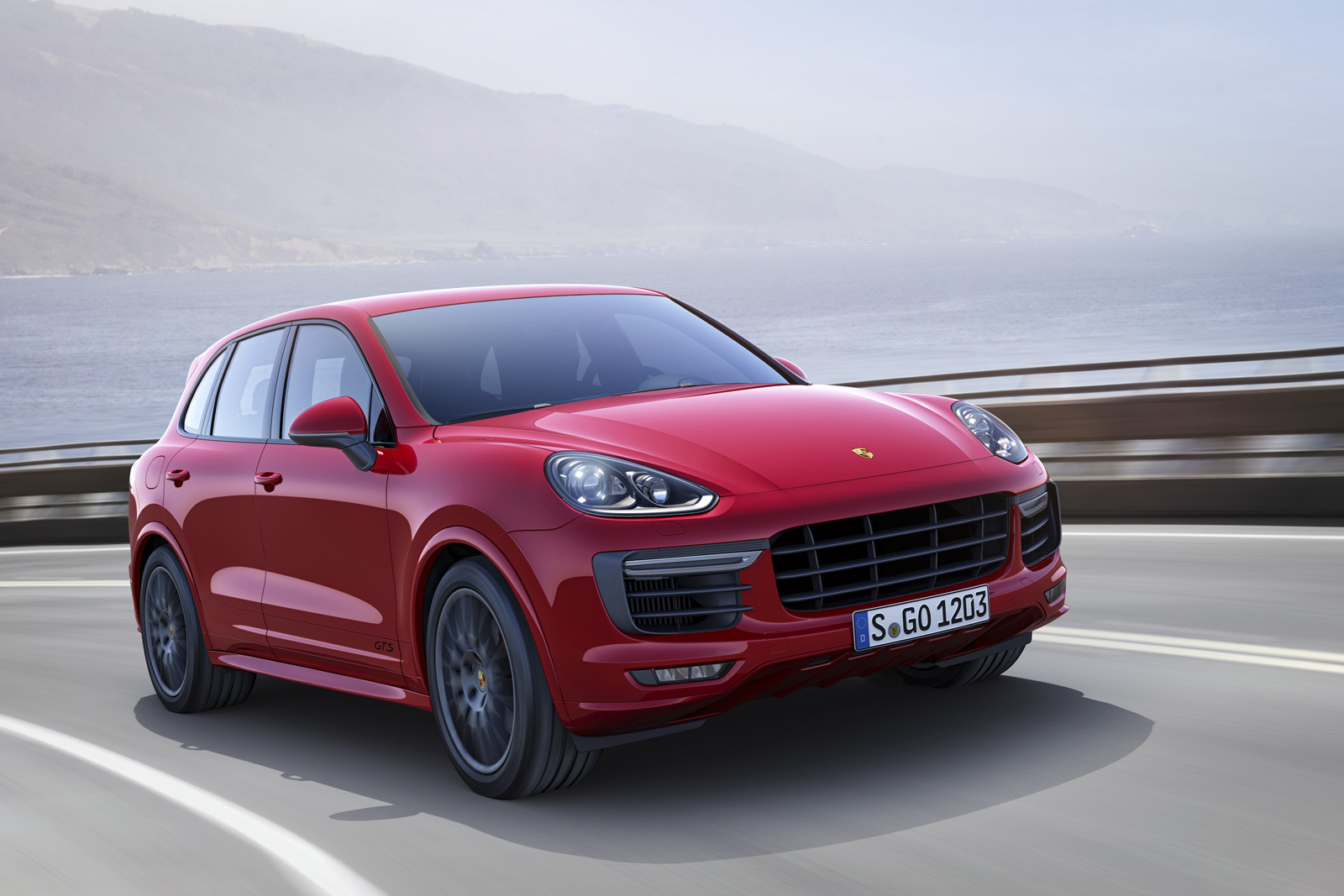 Паркетник Porsche Cayenne GTS сменил «восьмёрку» на «шестёрку» — ДРАЙВ