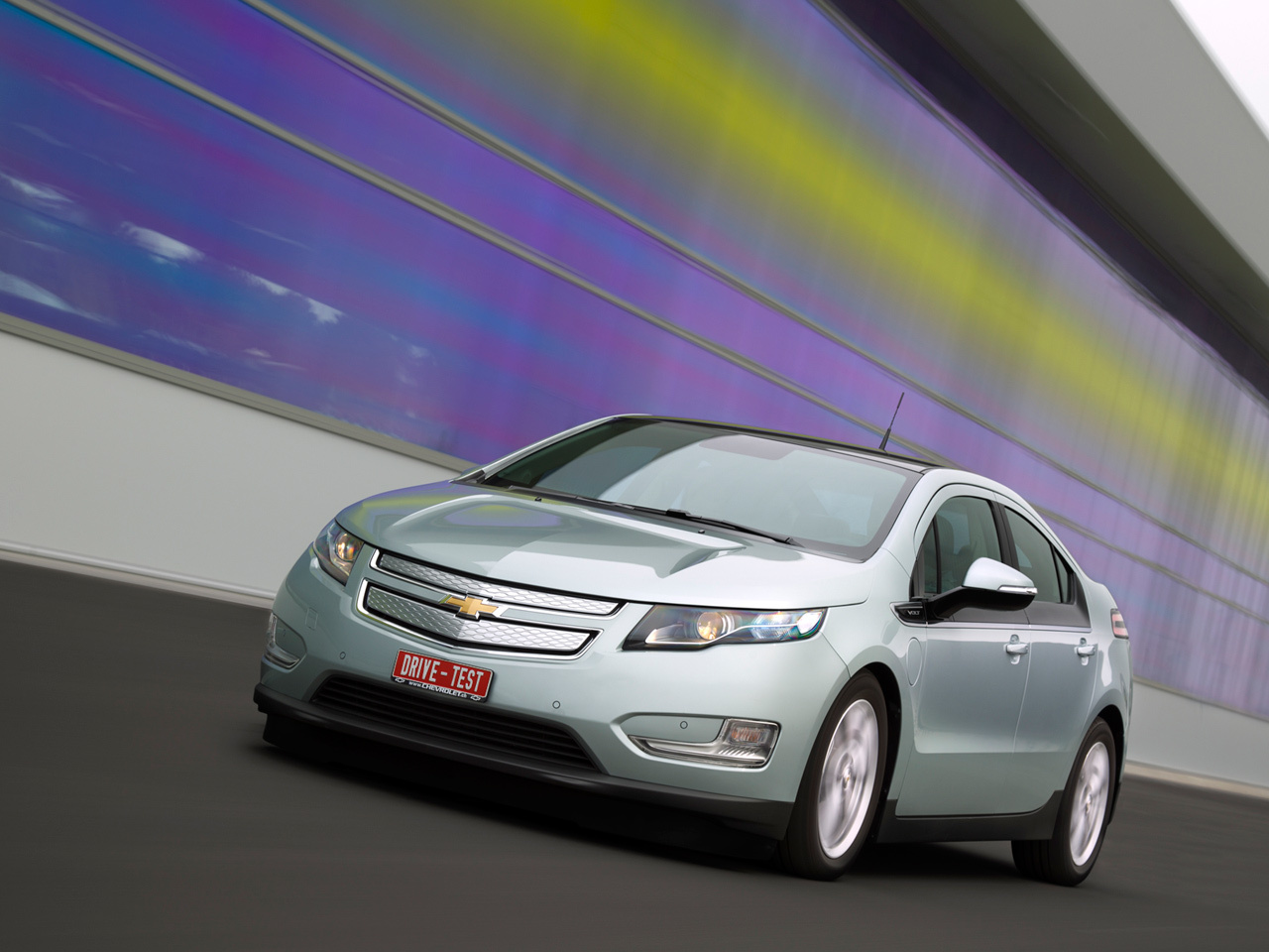 Шевроле чья сборка. Chevrolet Volt 2024. Chevrolet Volt 2013. Chevrolet Volt 1. Шевроле вольт 2013 года.