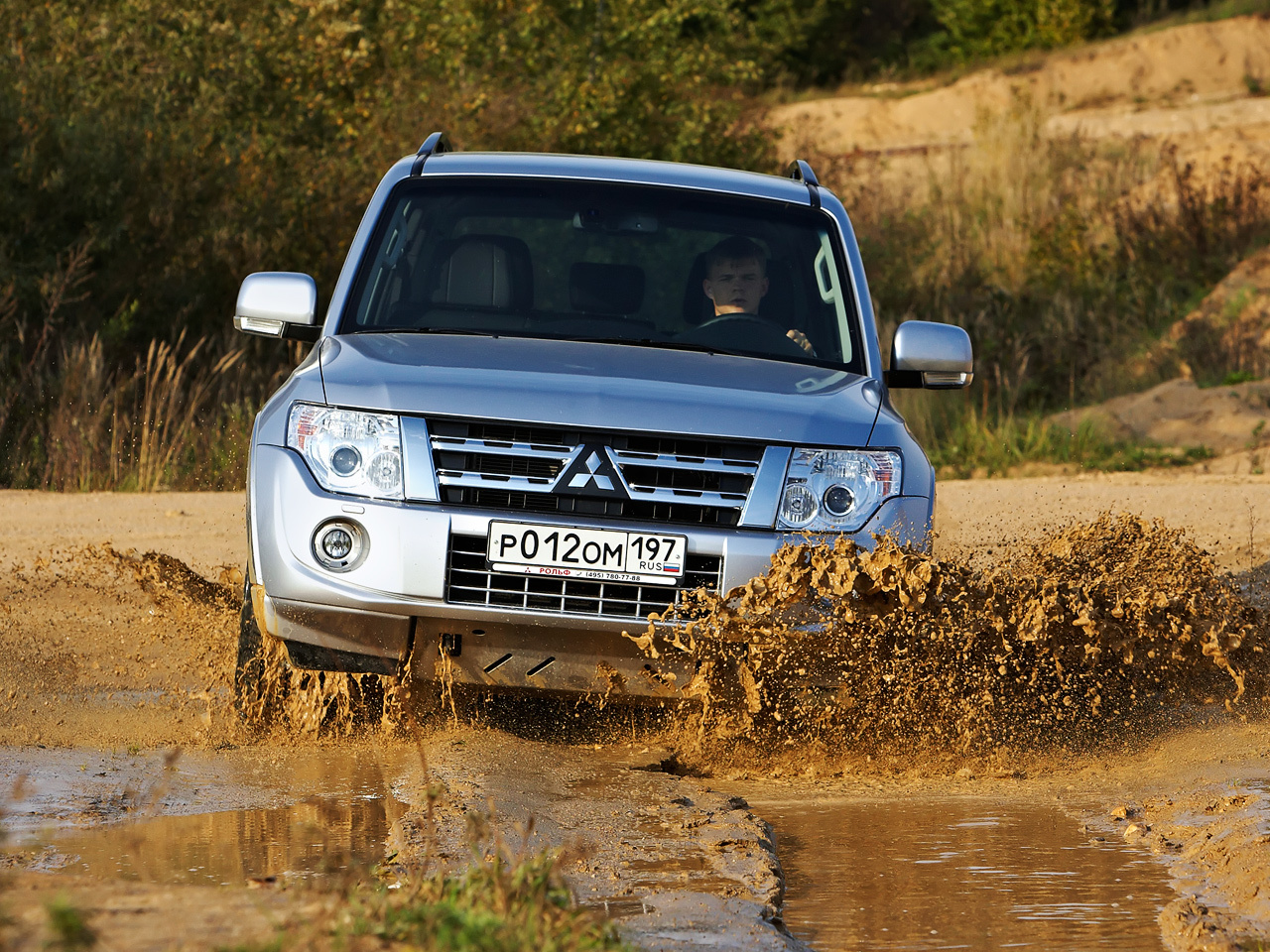 Уточняем, сколько нам ещё ездить на Mitsubishi Pajero IV — ДРАЙВ