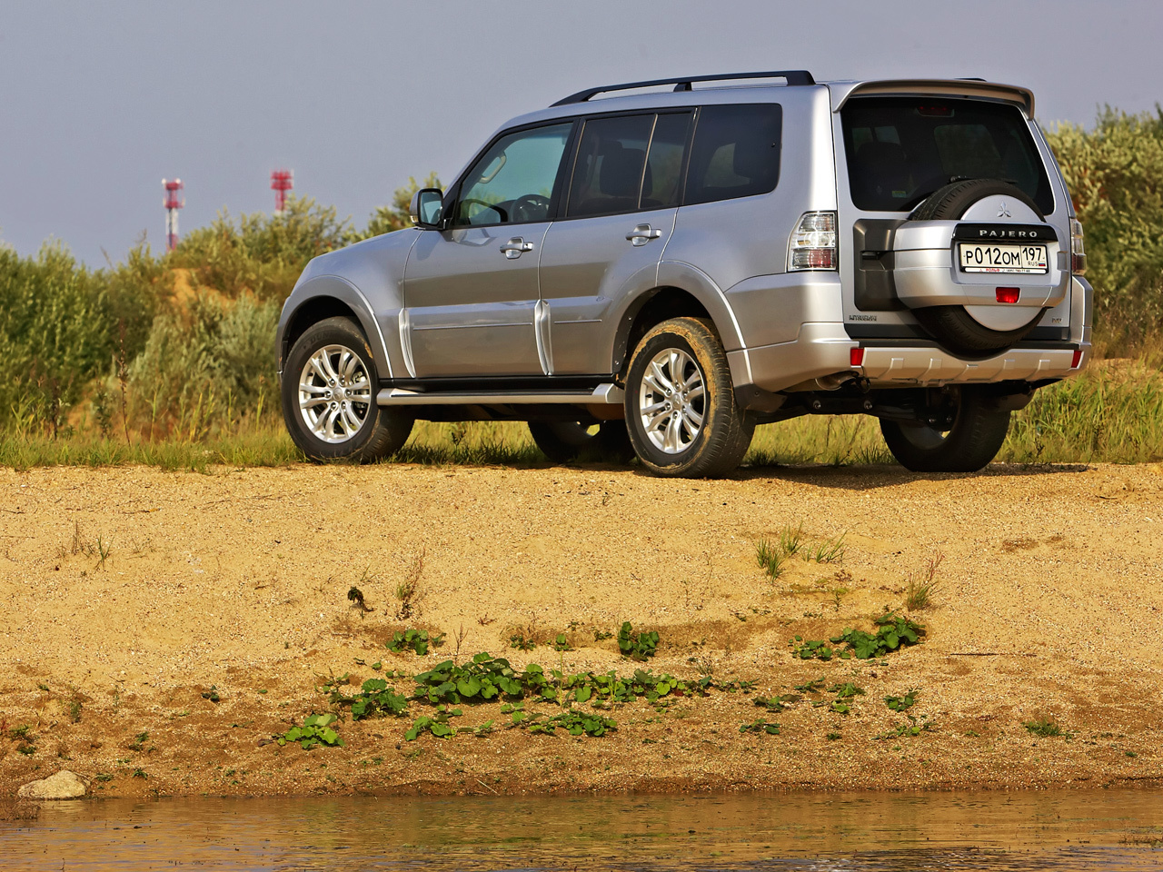 Уточняем, сколько нам ещё ездить на Mitsubishi Pajero IV — ДРАЙВ