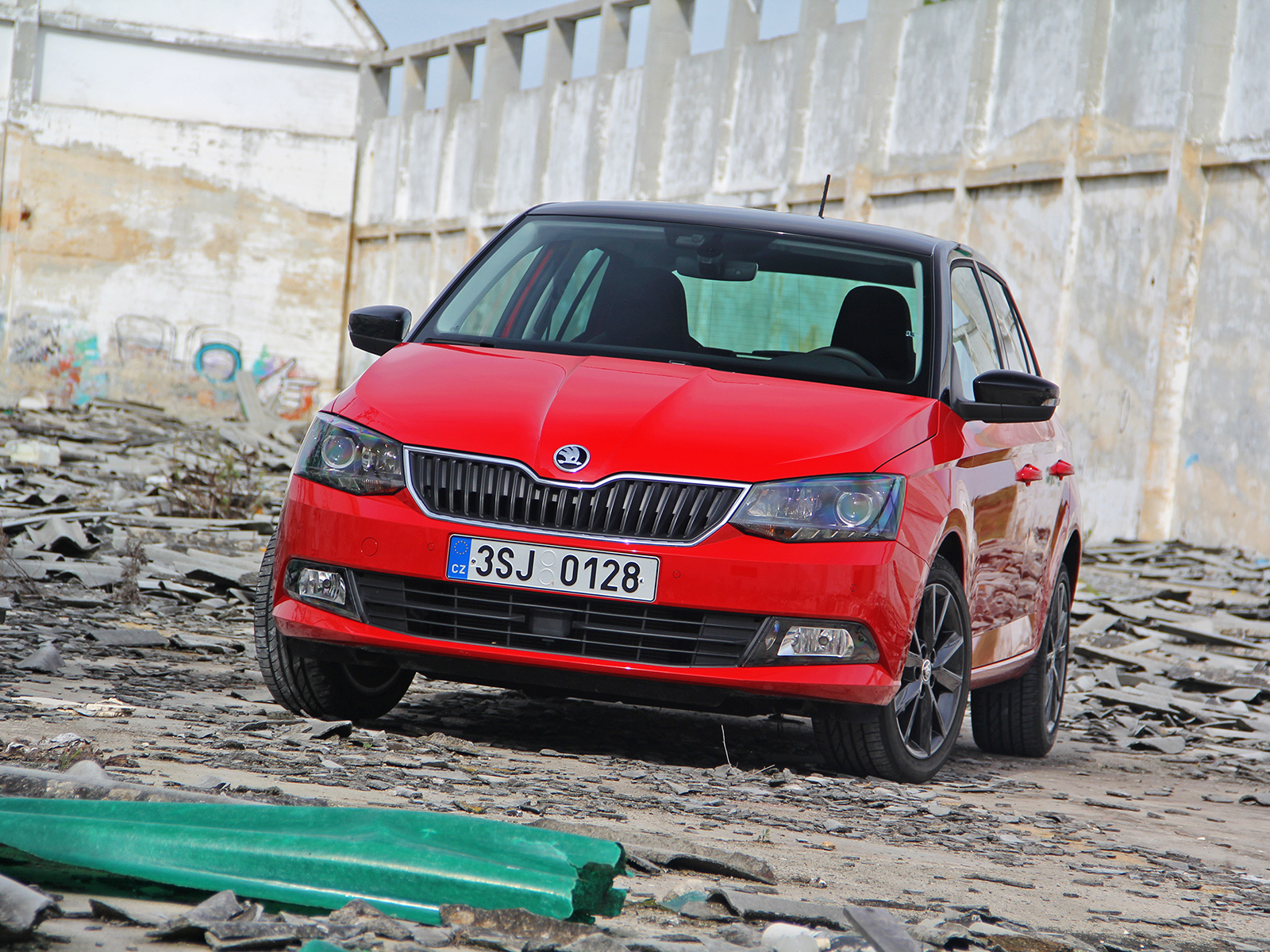 Идём на свидание с помолодевшей малолитражкой Skoda Fabia — ДРАЙВ