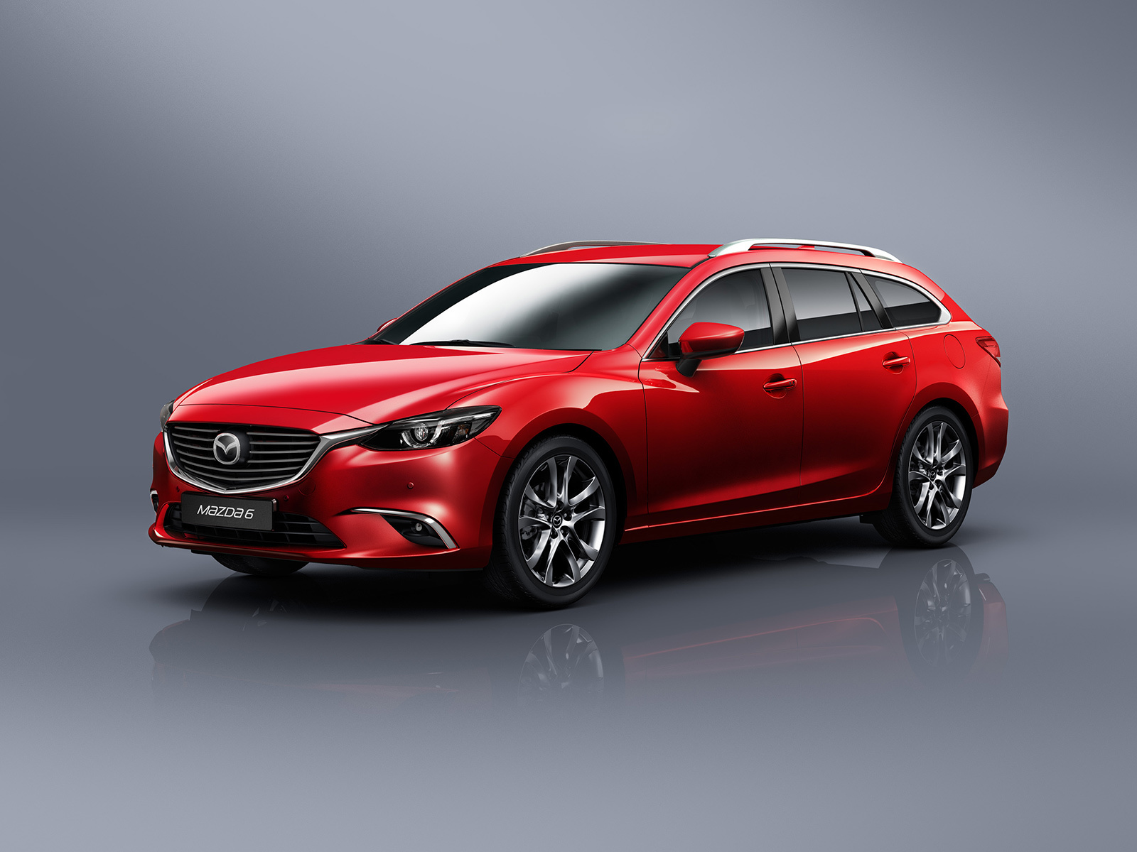 Обновлённая Mazda6 с дизелем получила полный привод — ДРАЙВ