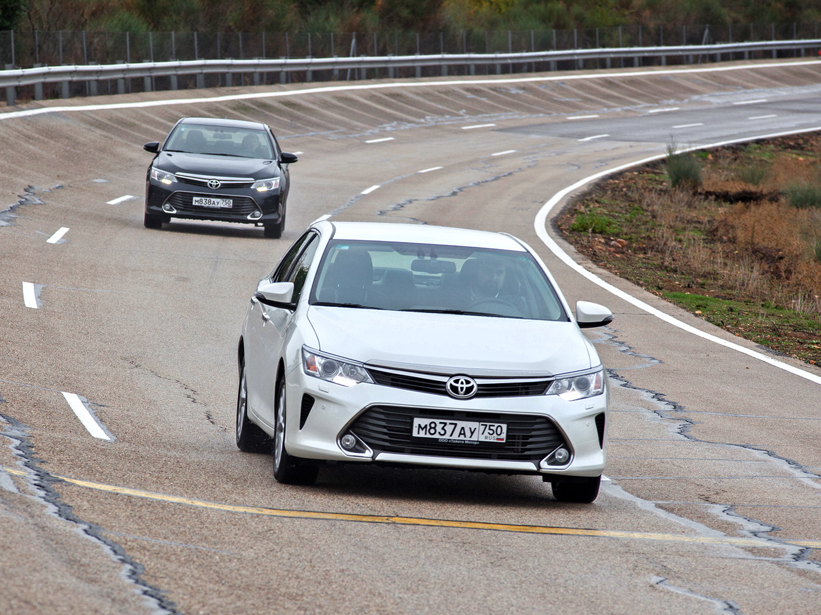 Фокусируемся на мелочах в обновлённом седане Toyota Camry — ДРАЙВ