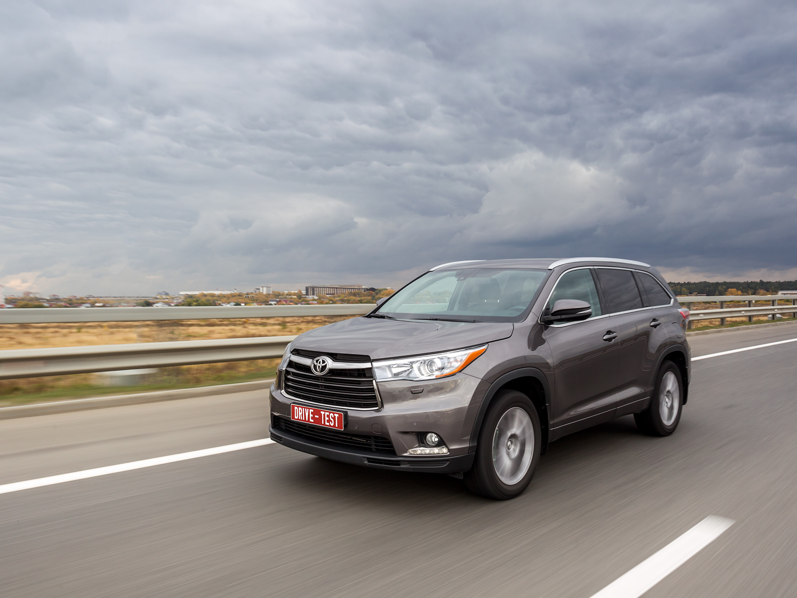 Подводим итоги длительного теста кроссовера Toyota Highlander — ДРАЙВ