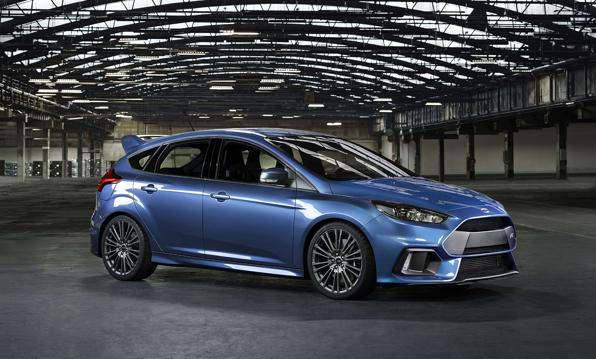 Хот-хэтч Ford Focus RS впервые обзавёлся полным приводом — ДРАЙВ