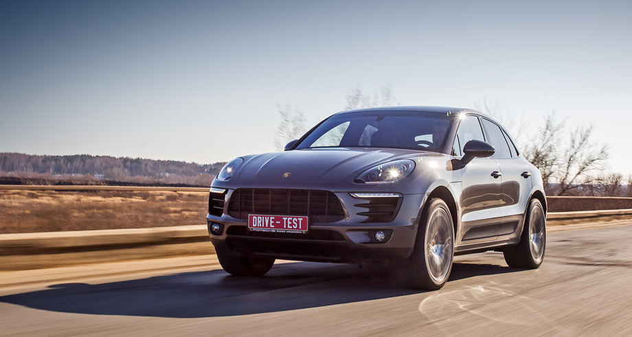 Porsche macan отзывы. Макан в полный рост. БМВ Макана. Кроссовер Тип автомобиля. Макан фото в полный рост.