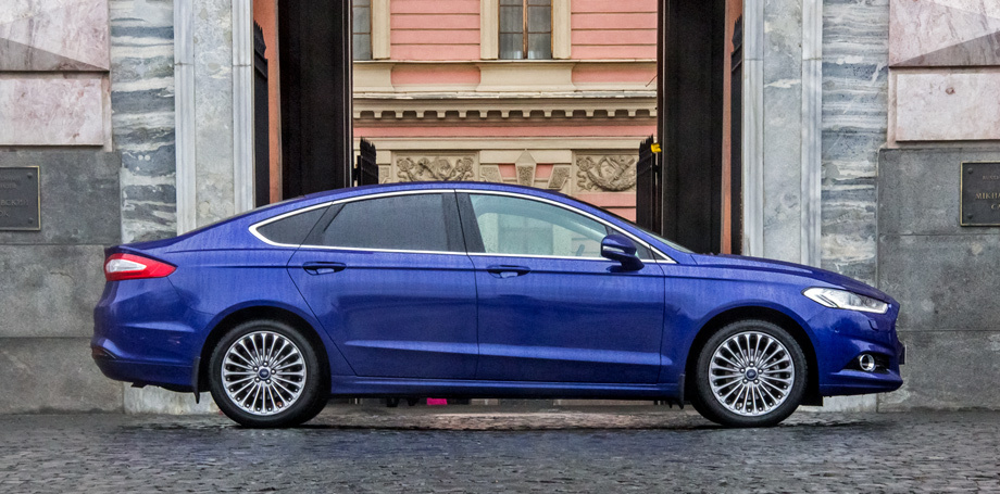 Ford Mondeo 2014 синий