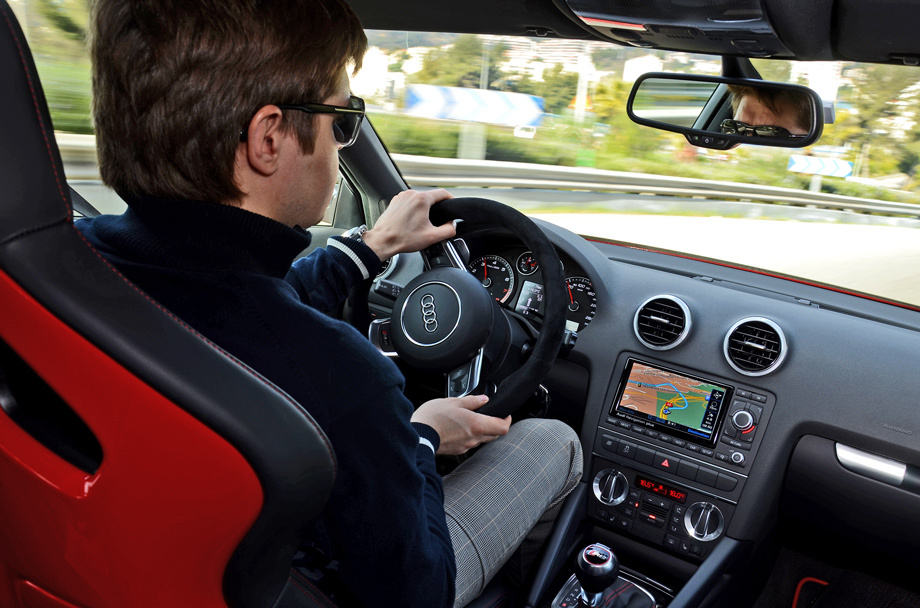 Audi q7 2022. Cosmoscow 2021 audi. Audi r8 v10 2013. Ауди 911 турбо. Cosmoscow 2021.