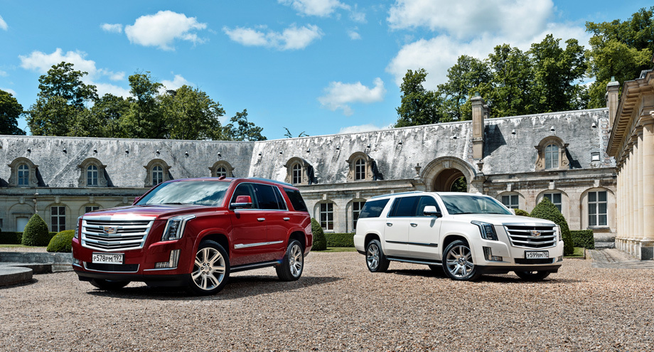 В 2015 году Cadillac замахнулся на рекорд: планируется продать в России более тысячи таких внедорожников. План выполнен только на треть. Зато спрос на длиннобазные версии превышает производственную квоту в 20%.