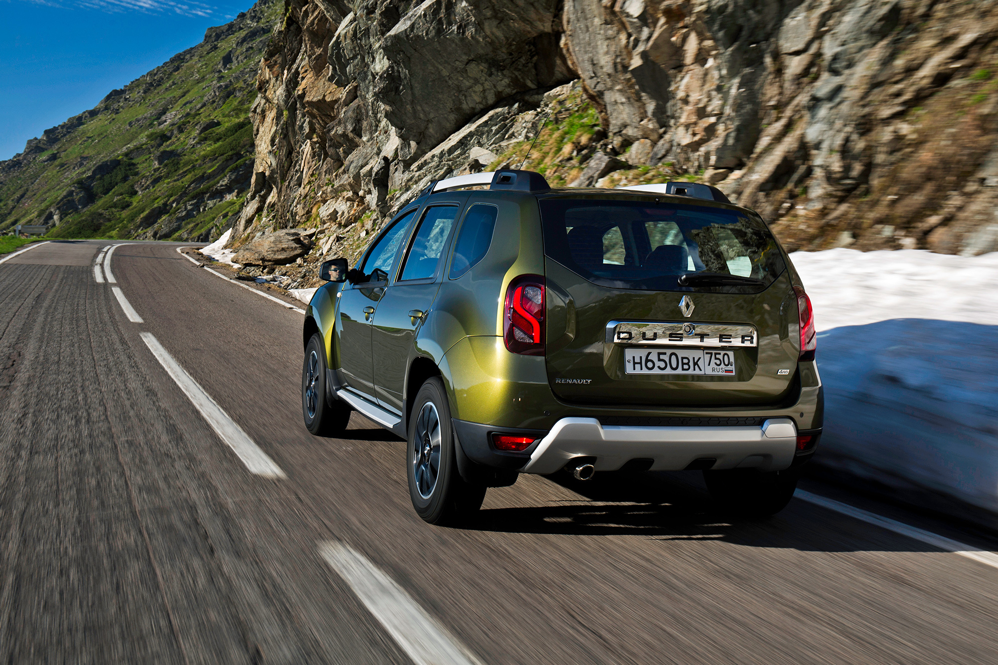 Забываем слово «паркетник» в кроссовере Renault Duster — ДРАЙВ