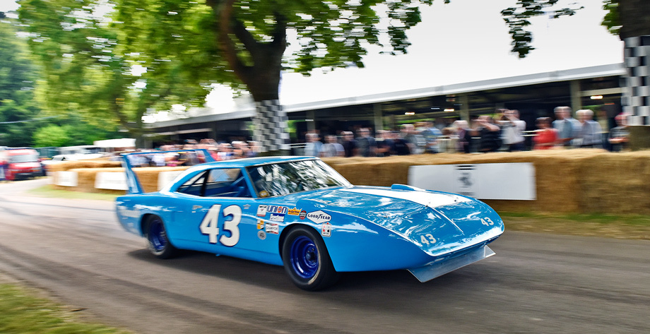 Plymouth Superbird Ричарда петти