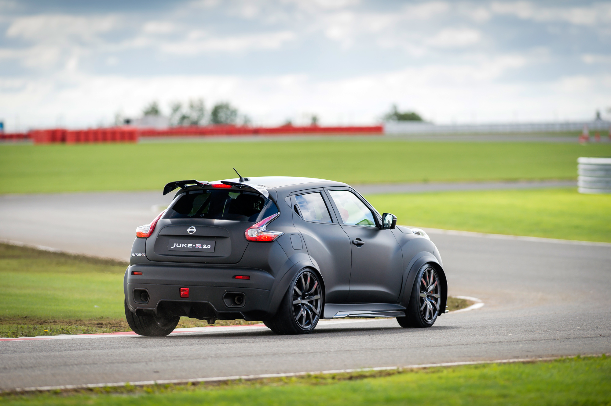 Nissan Juke Nismo Orange