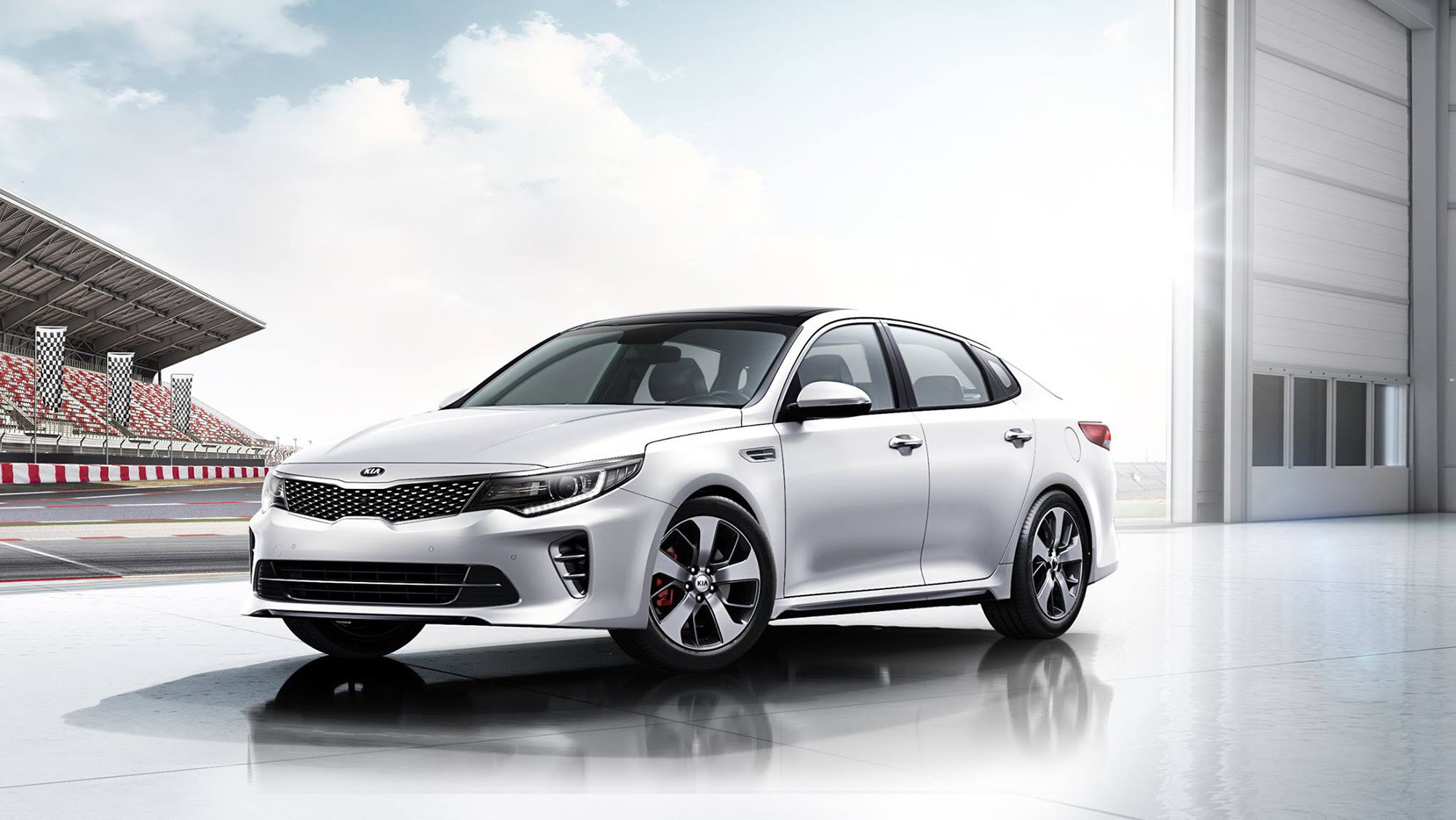 Kia Optima GT (2015), седан класса D — ДРАЙВ