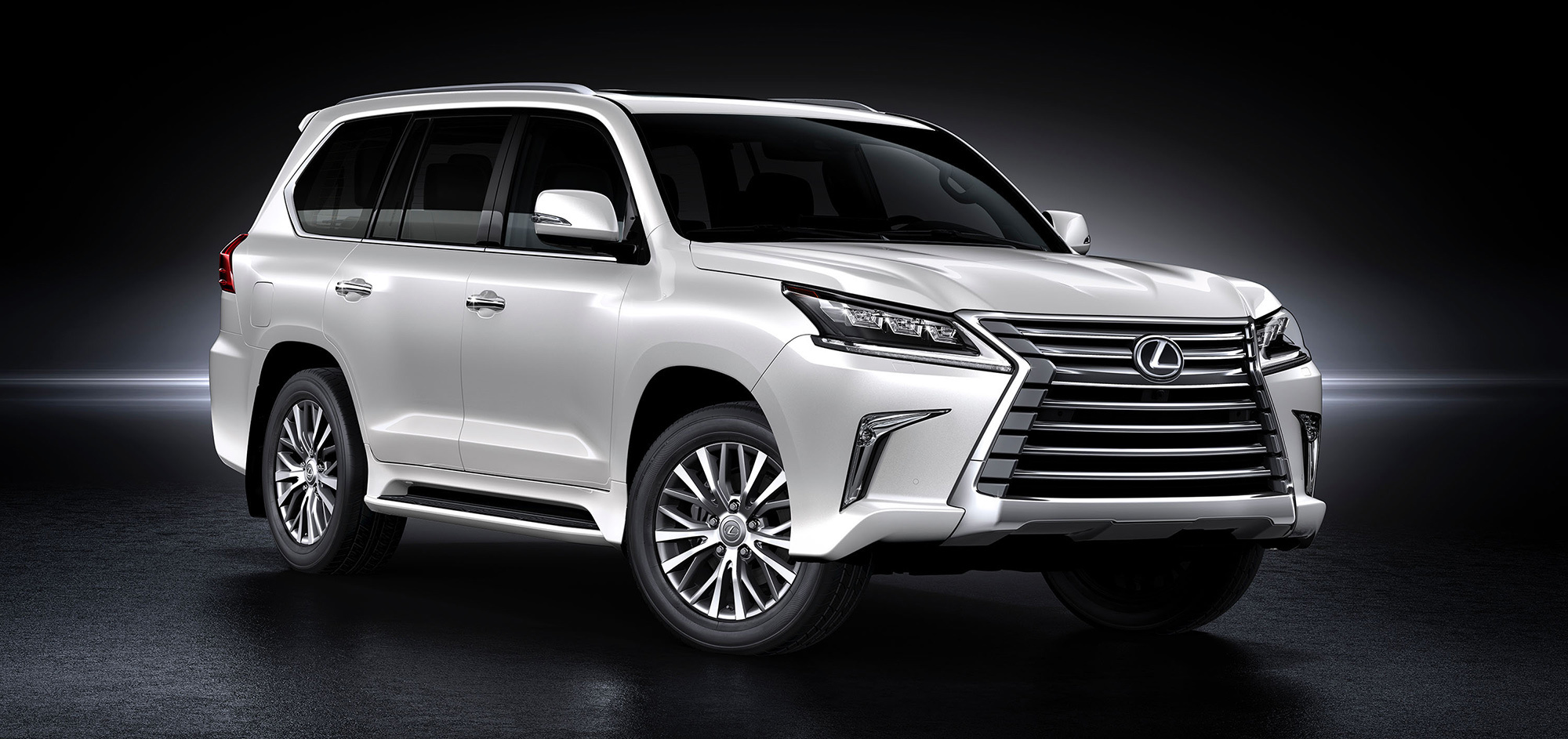 Обновлённые модели Lexus LX и GS заметно улучшили начинку — ДРАЙВ