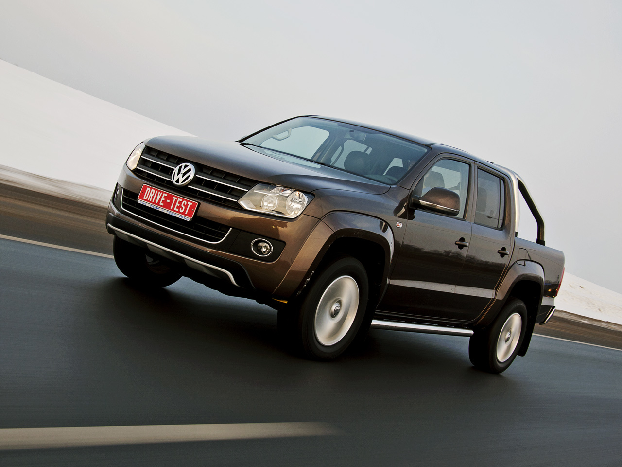 Дизель автомат полный привод. Volkswagen Amarok ТТХ. Полный привод Амарок. Фольксваген пикап легковой. Пикапы Фольксваген Амарок технические характеристики.