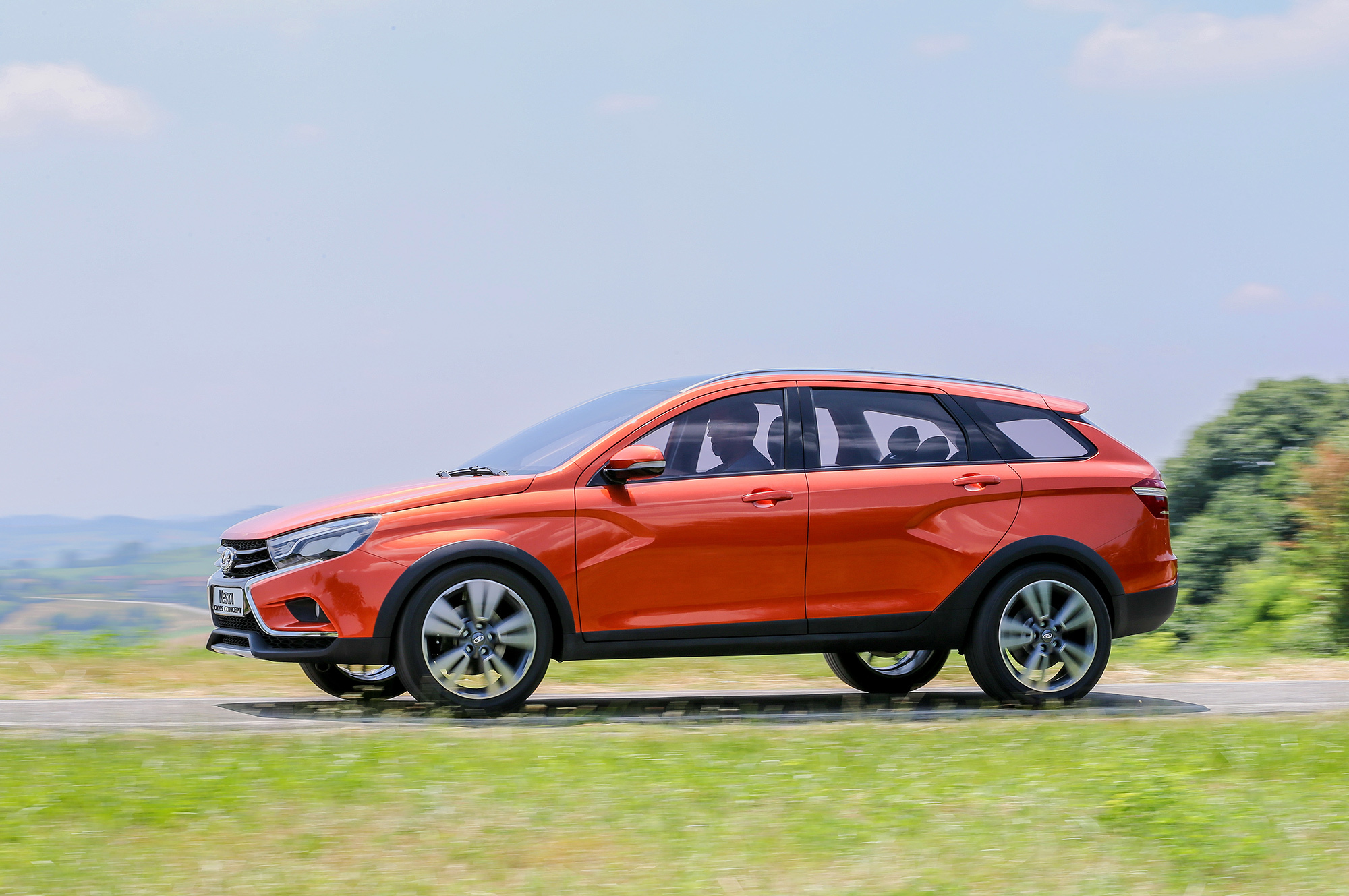 Глава АвтоВАЗа намекнул на серию для универсала Lada Vesta Cross Concept —  ДРАЙВ