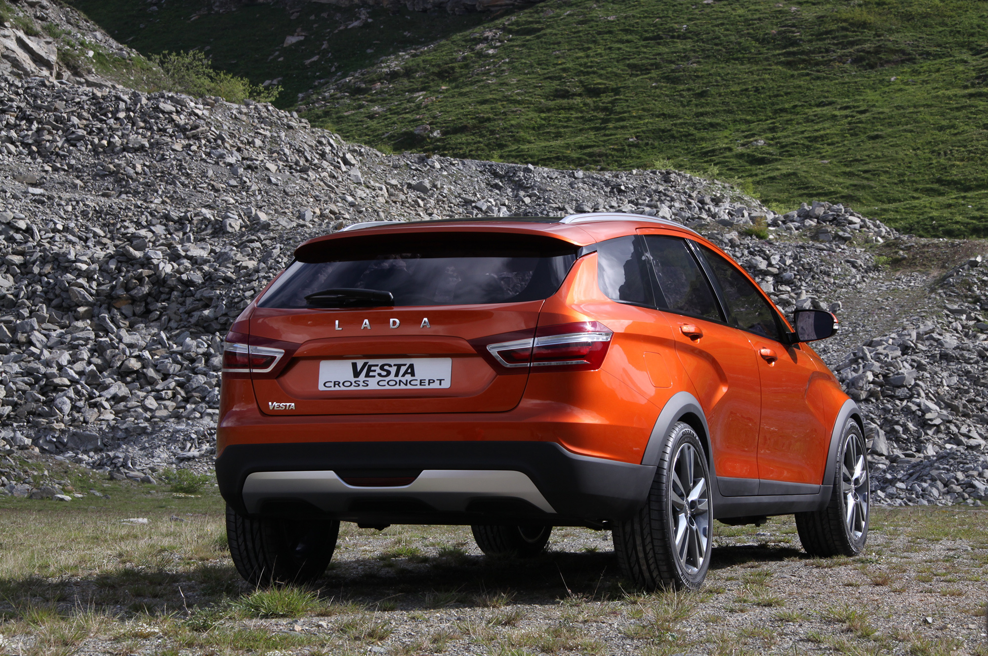 Глава АвтоВАЗа намекнул на серию для универсала Lada Vesta Cross Concept —  ДРАЙВ