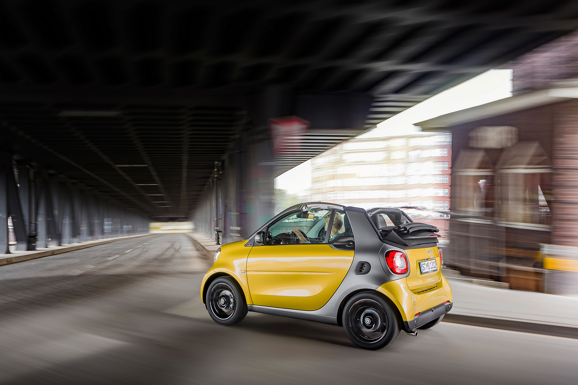 Кабриолет Smart ForTwo Cabrio появится в России в новом году — ДРАЙВ