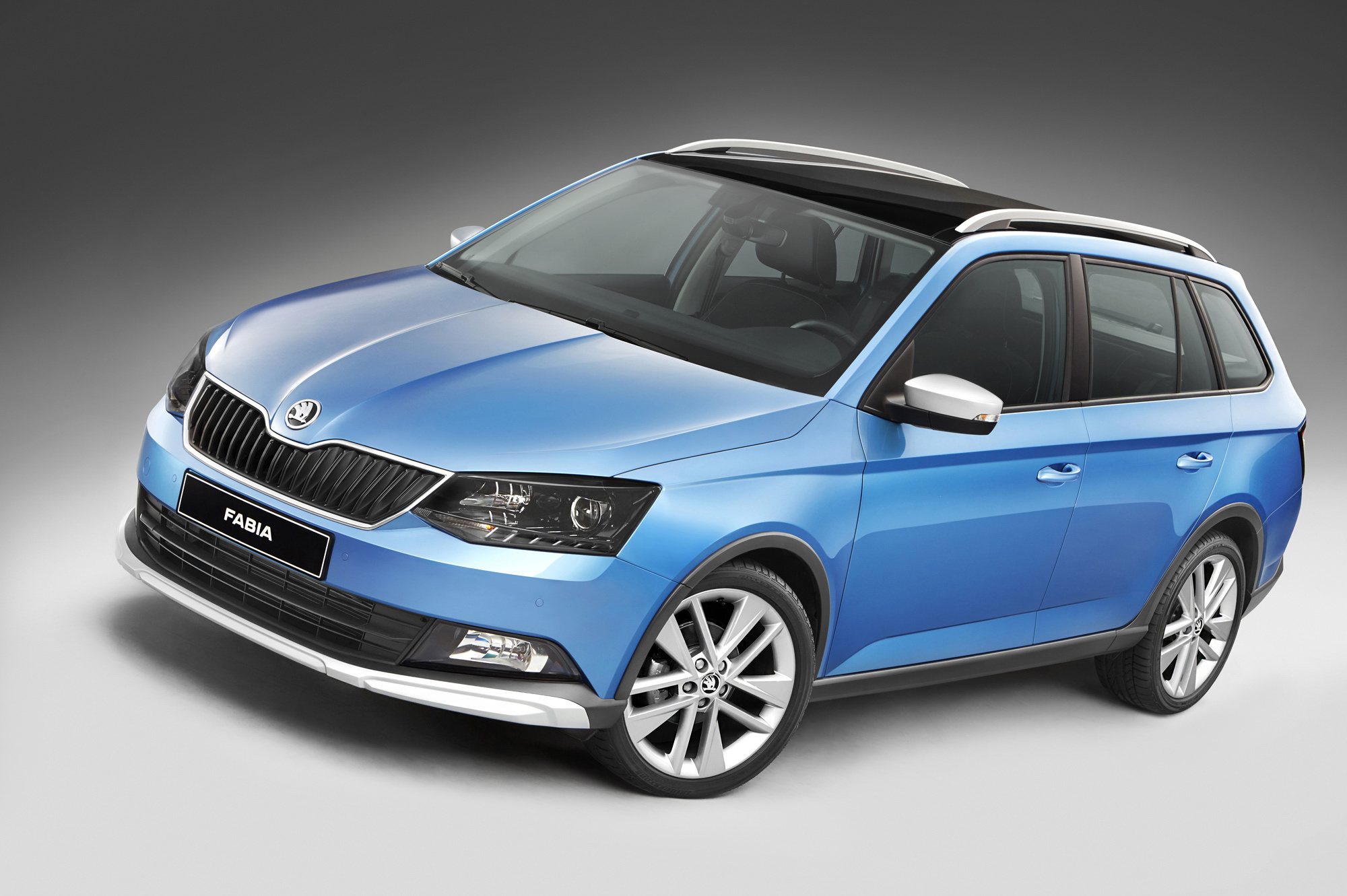 Европейцы получили универсал Skoda Fabia Combi ScoutLine — ДРАЙВ