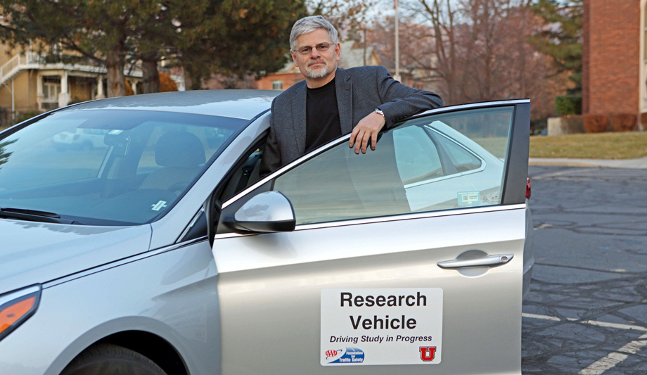             «Если система голосового управления есть в вашем автомобиле, это не означает, что использовать её во время движения — хорошая идея, — говорит профессор психологии Дэвид Страйер, руководитель исследования. — Она очень сильно отвлекает и подвержена ошибкам, иногда ею неприятно пользоваться. Слишком много людей умирают, отвлекаясь от дороги. Лучше не применять голосовые команды, когда вы находитесь за рулём».
