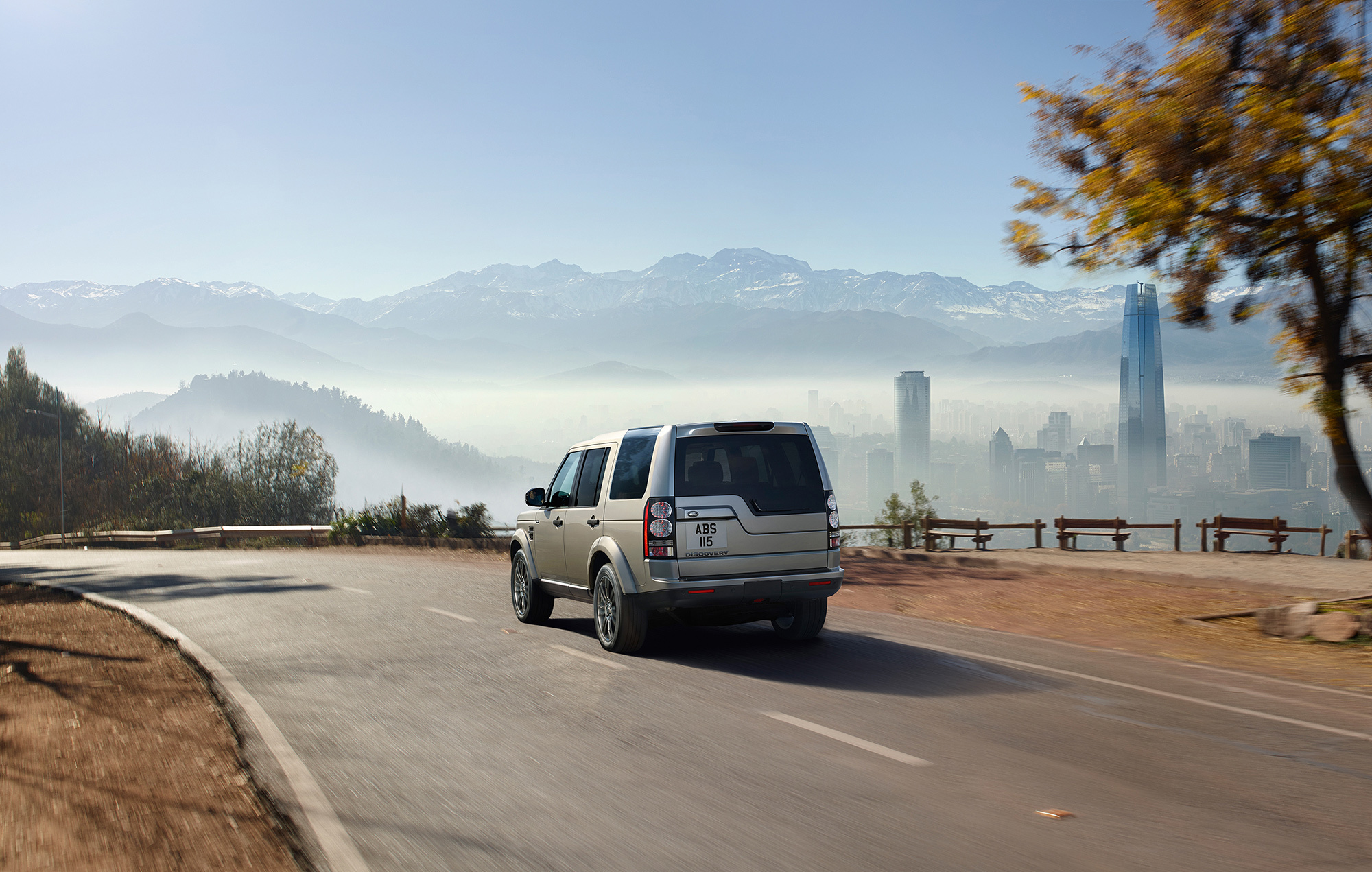 Следующий Land Rover Discovery завлечёт клиентов технологиями — ДРАЙВ