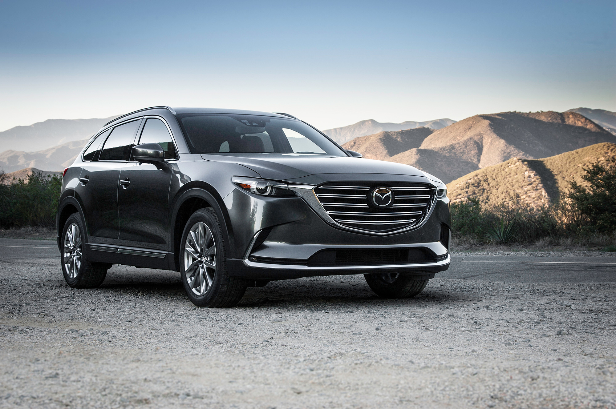 Кроссовер Mazda CX-9 стал благородней и получил турбомотор — ДРАЙВ