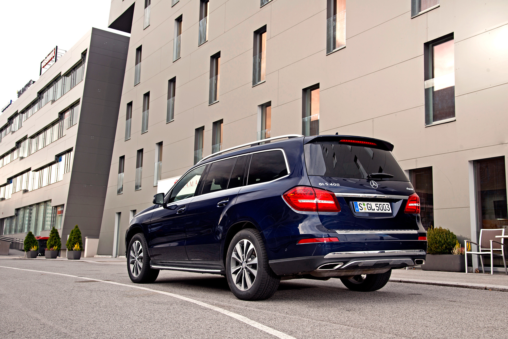 Ищем S-класс в обновлённом внедорожнике Mercedes-Benz GLS — ДРАЙВ