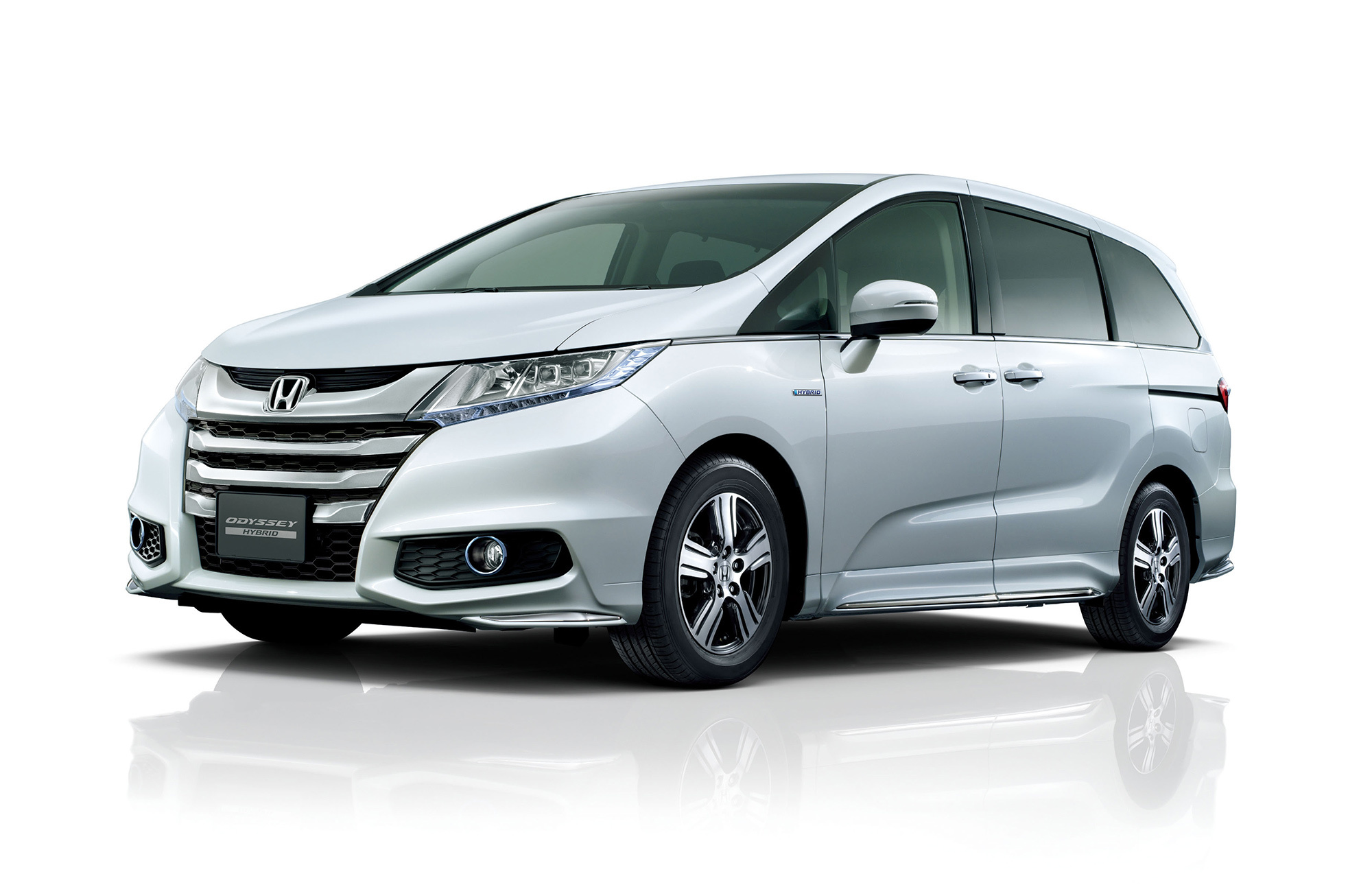 Минивэн Honda Odyssey впервые стал гибридным — ДРАЙВ