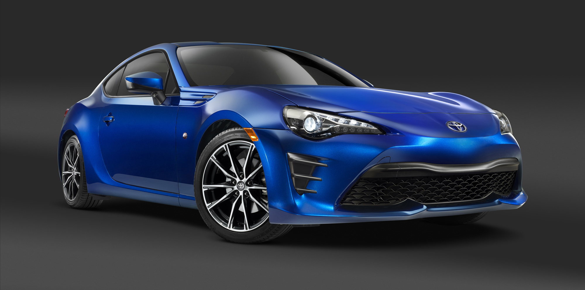 Американцы первыми увидят рестайлинговое купе Toyota GT86 — ДРАЙВ