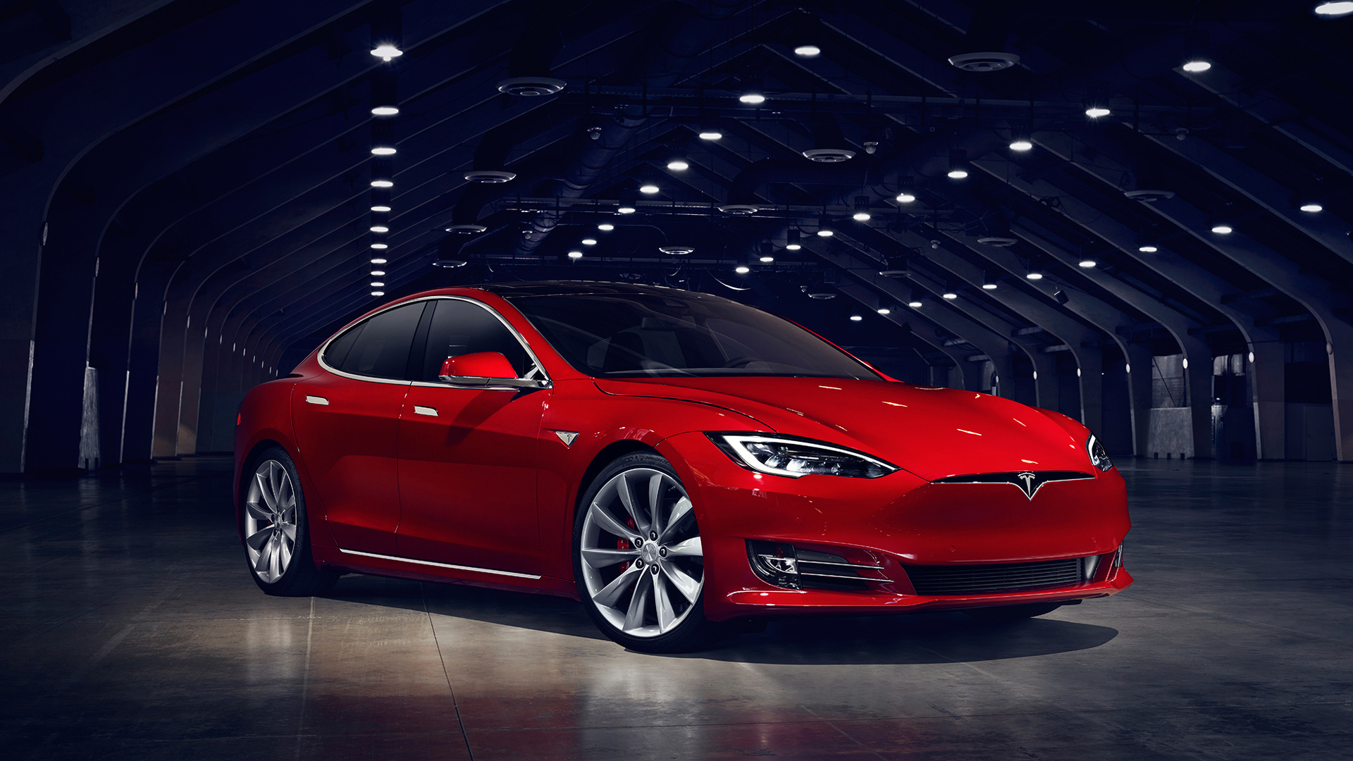 Электрокар Tesla Model S впервые преобразился внешне — ДРАЙВ