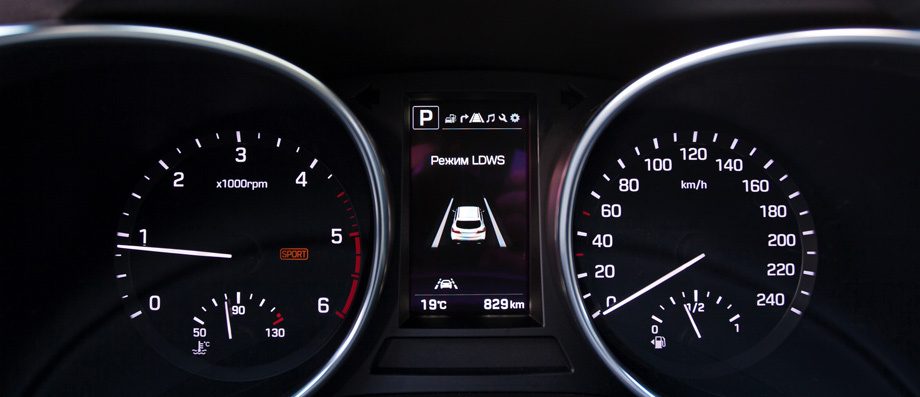             Новые приборы не такие нарядные, как прежде, зато читаются заметно лучше.
