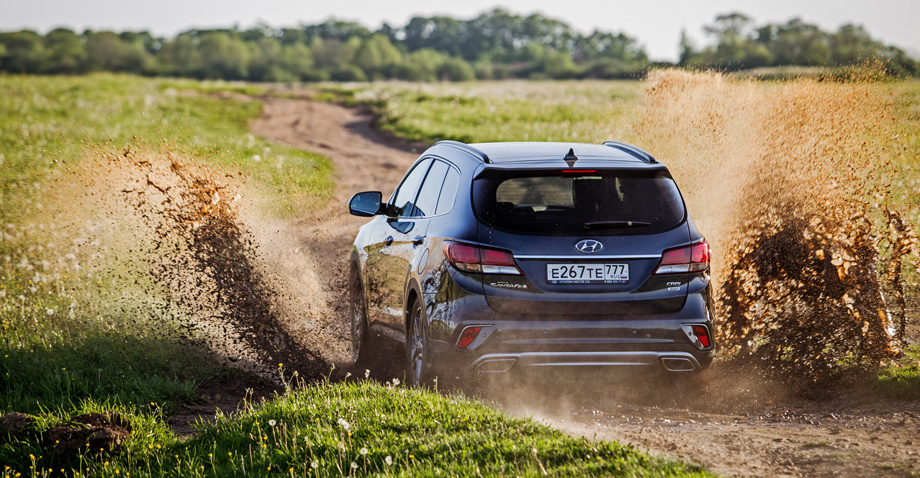             Обновление принесло дизельной машине три «лошади» и четыре ньютон-метра тяги. Разгон до сотни сократился с 10,3 до 9,9 с, хотя передаточные числа «автомата» те же. Кузов жёстче на 15% — ради краш-теста IIHS с 25-процентным перекрытием, где предшественник <a href="https://www.drive.ru/news/5553032895a656ab3f0000bd.html" target="_blank" rel="noopener" class="c-link">не блеснул</a>.
